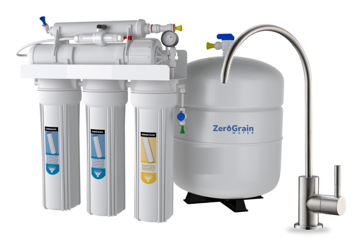 The five-stage reverse-osmosis unit with its storage tank and its dedicated brushed-nickel drinking-water faucet
